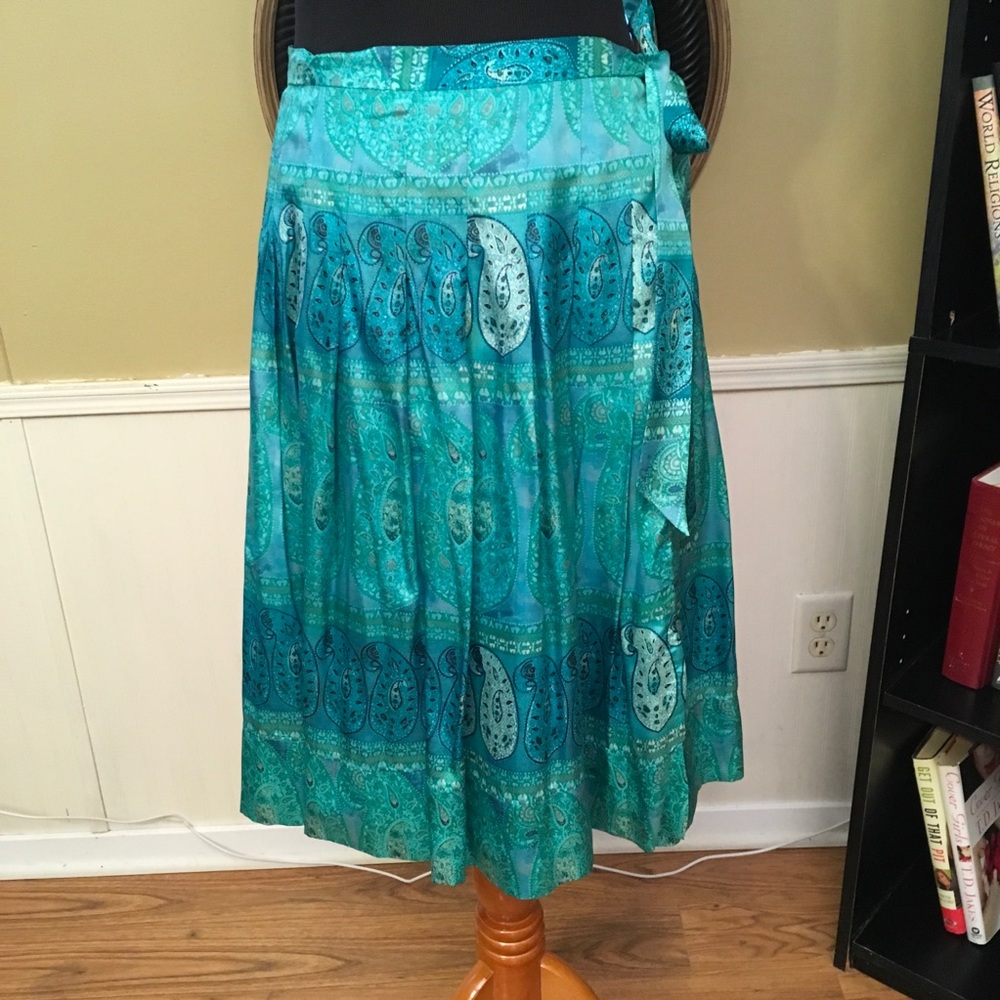 Banana Republic Silk Blend Paisley Wrap Skirt